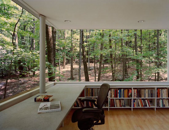 森の中にあるあなただけの秘密の書斎