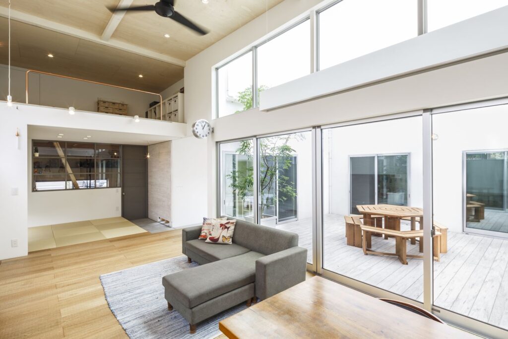 吹き抜けのリビングにすると後悔する 後悔しがちな間取りの７つのポイントを解説 注文住宅 家づくりのことならone Project注文住宅 家づくりのことならone Project